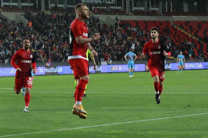 Spor Toto Süper Lig: Gaziantep Fk: 1 - Kayserispor: 1 (İ̇lk Yarı)