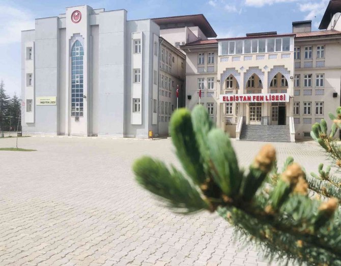 Elbistan Fen Lisesi, Şehrin İlk Marka Tescilli Okulu Oldu