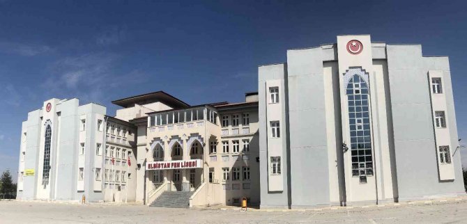 Elbistan Fen Lisesi, Şehrin İlk Marka Tescilli Okulu Oldu