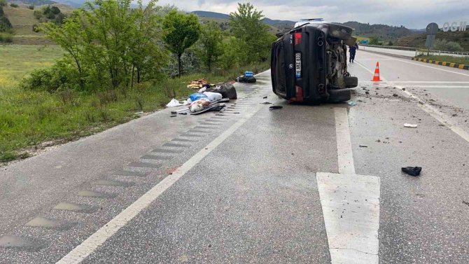 D-100’de Kontrolden Çıkan Cip Takla Attı: 1 Ölü, 2 Yaralı