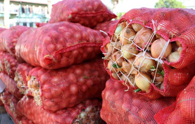 Kuru Soğan Zam Şampiyonu Oldu