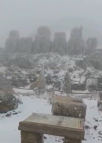 Mayıs Ayında Nemrut’ta Kar Sürprizi