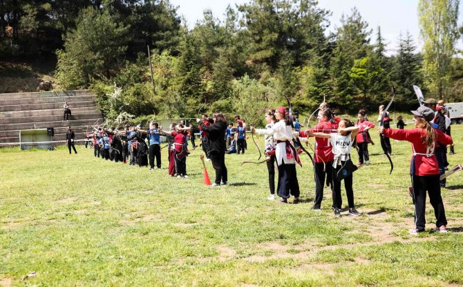 Çocukların Okçuluk Sporuna İlgisi Artıyor