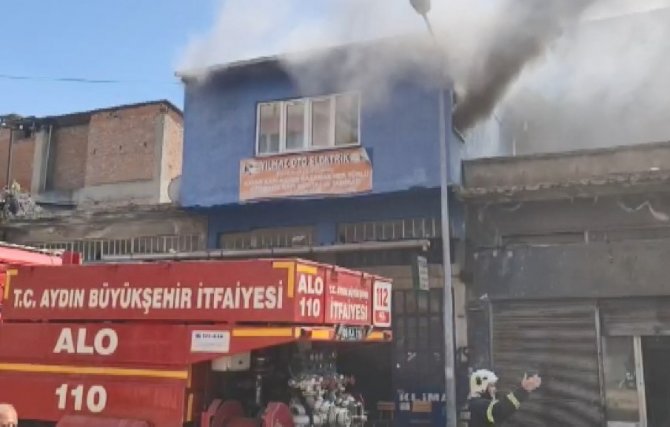 Oto Elektrikçideki Yangın Söndürüldü