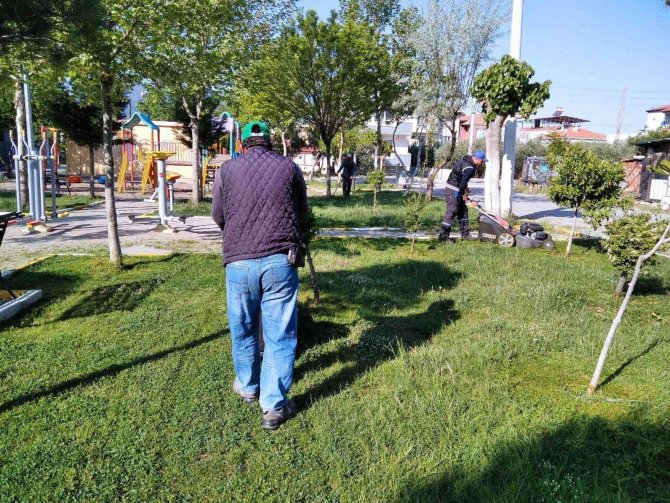 Soma’nın Park Ve Bahçeleri Yaza Hazırlanıyor