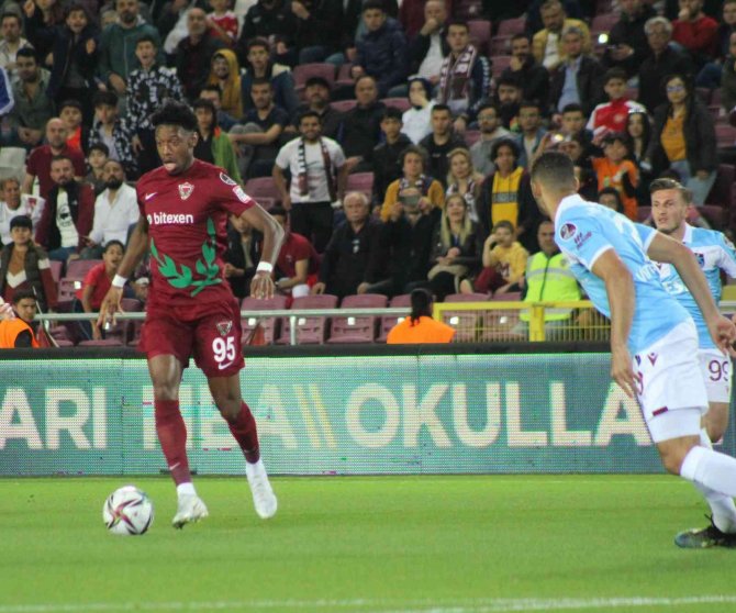Spor Toto Süper Lig: Hatayspor: 0 - Trabzonspor: 0 (Maç Devam Ediyor)