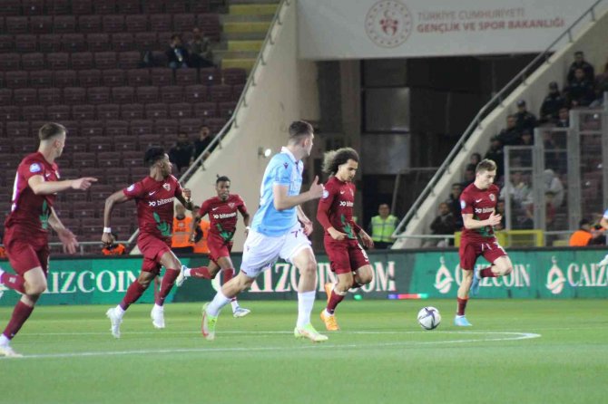 Spor Toto Süper Lig: Hatayspor: 0 - Trabzonspor: 0 (Maç Devam Ediyor)