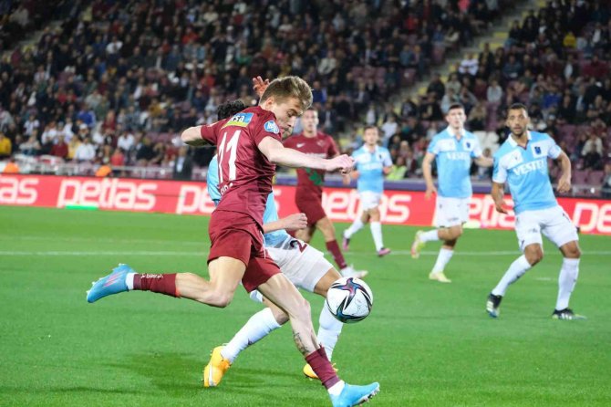 Spor Toto Süper Lig: Hatayspor: 0 - Trabzonspor: 0 (İ̇lk Yarı)