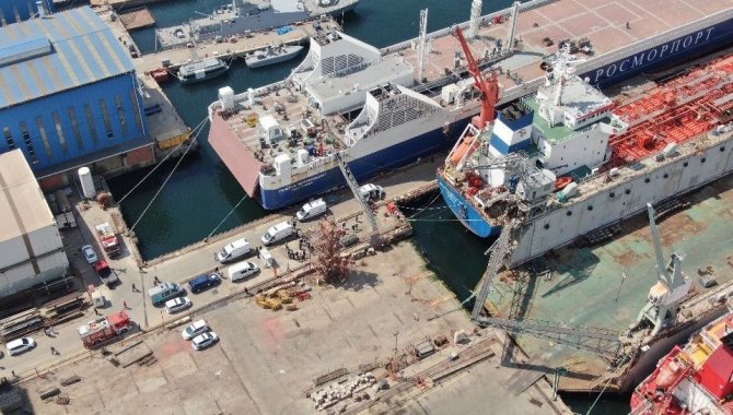 Tuzla’da Gemide Karbondioksit Sızıntısı Oldu, 4 İşçi Zehirlendi