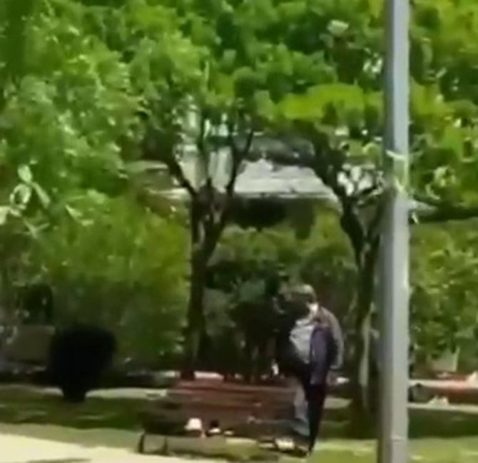 Ataşehir’de Koca Cinayeti: Karısını Parkta Bıçaklayarak Öldürdü