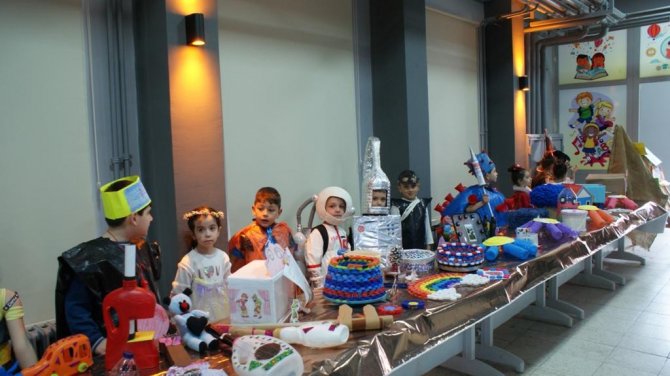 Öğrencilerin Geri Dönüşüm Sergisi Açıldı