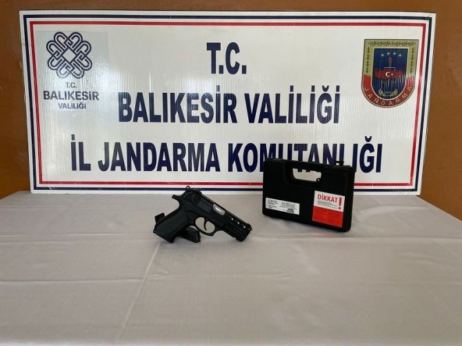 Balıkesir’de Jandarmadan Asayiş Ve Trafik Uygulaması