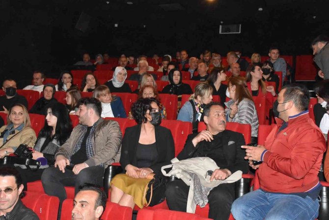 ’Aşk Çağırırsan Gelir’ Filminin Galası Ordu’da Yapıldı