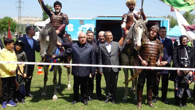 Bigadiç’de Festivalin 2. Gününde Ödüller Sahiplerini Buldu