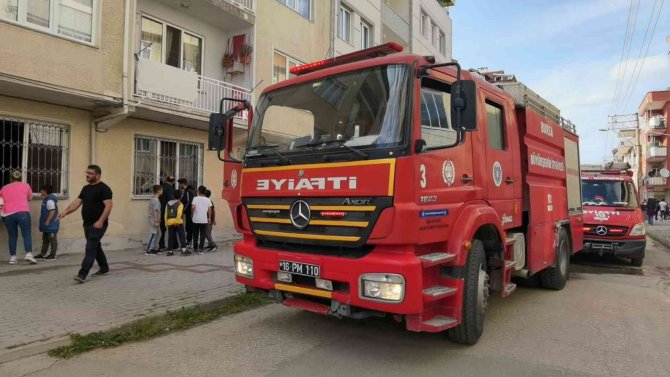 Küçük Elif’in Yüzünü İtfaiye Ekipleri Güldürdü