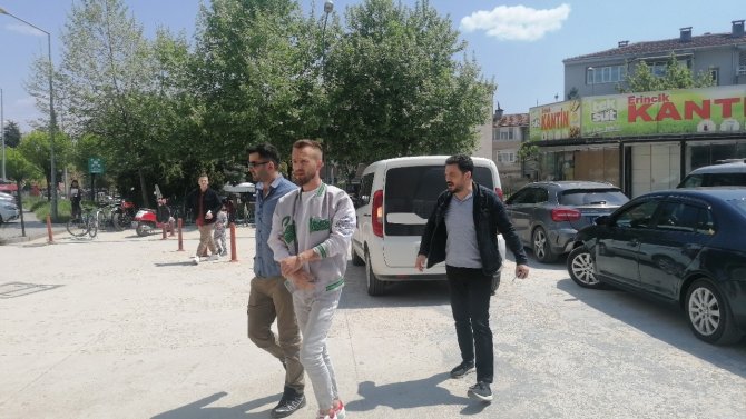 Bursa’da 2 Kişiyi Yaralayan Şüpheli Tutuklandı