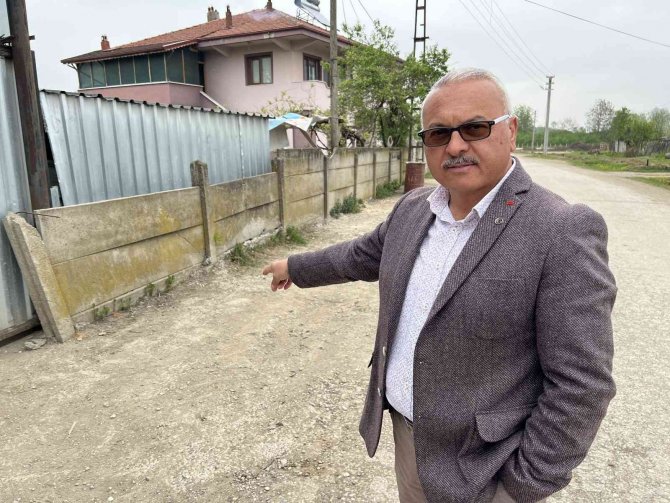 Konteyner, Çöpüyle Birlikte Çalındı