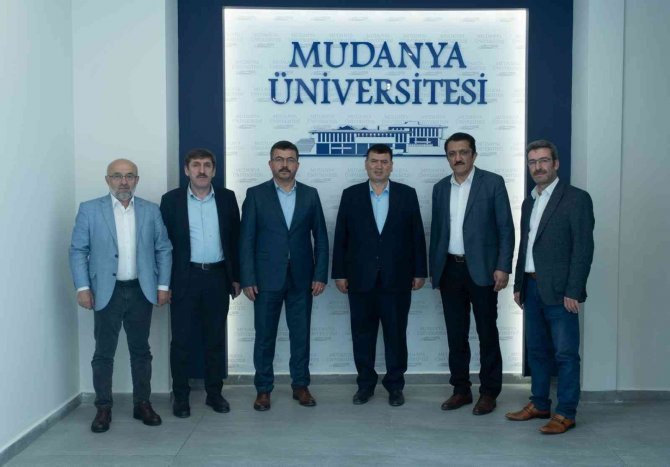 Başkan Acar: "Mudanya Üniversitesi Öğrenci Tercihlerini Değiştirecek"