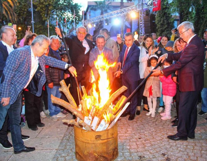 Erdek’te Hıdrellez Şenliği Kutlandı