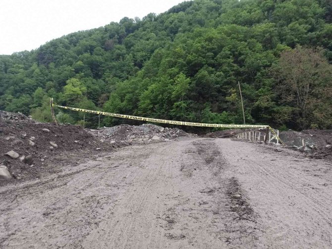 Bozkurt’ta Geçici 3 Köprü Ulaşıma Kapatıldı
