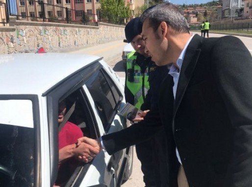 Kaymakam Çiçek: “Trafikte Öncelik Yayanındır”