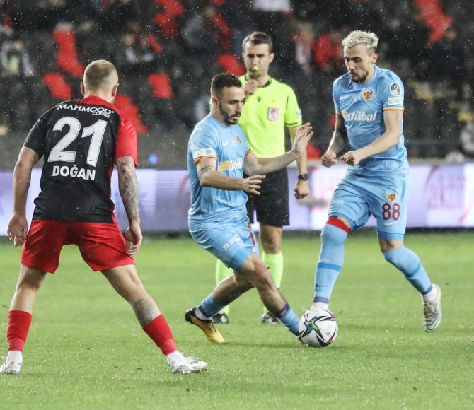 Kayserispor 1 Puanla Döndü