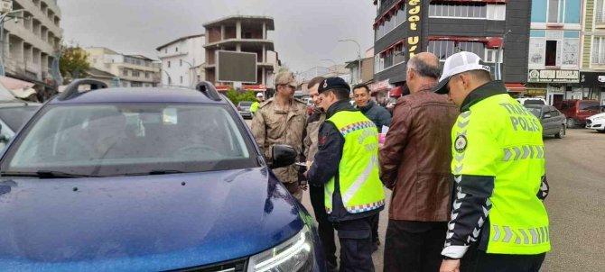 Malazgirt’te "Yayalar İ̇çin 5 Adımda Güvenli Trafik" Uygulaması