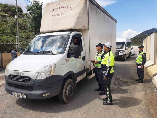 Sason’da ’Yayalar İçin 5 Adımda Güvenli Trafik’ Projesi Tanıtıldı