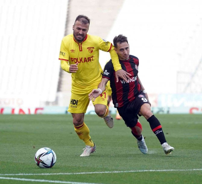 Spor Toto Süper Lig: Karagümrük: 3 - Göztepe: 1 (Maç Sonucu)