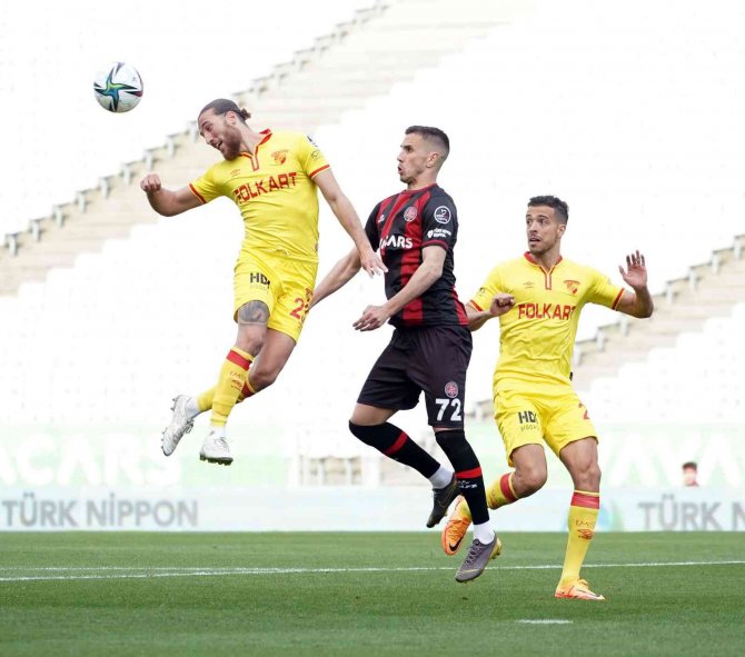 Spor Toto Süper Lig: Karagümrük: 3 - Göztepe: 1 (Maç Sonucu)