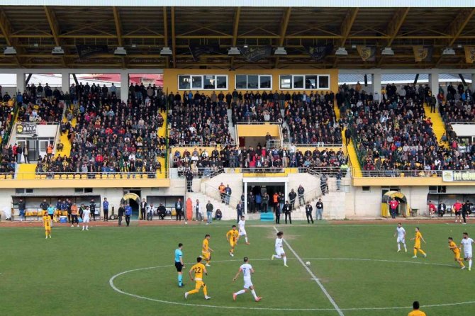 Ergene Velimeşe Spor’u 1-0 Mağlup Eden Bayburt Özel İ̇dare Spor, Play-off’ta