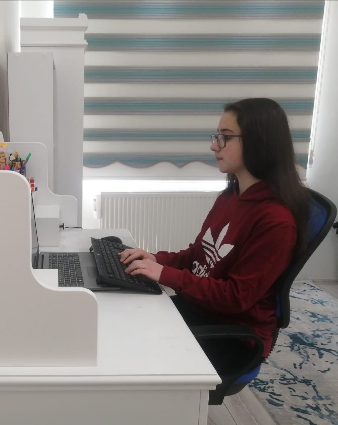 Türk Öğrencilerden Tarihi Başarı