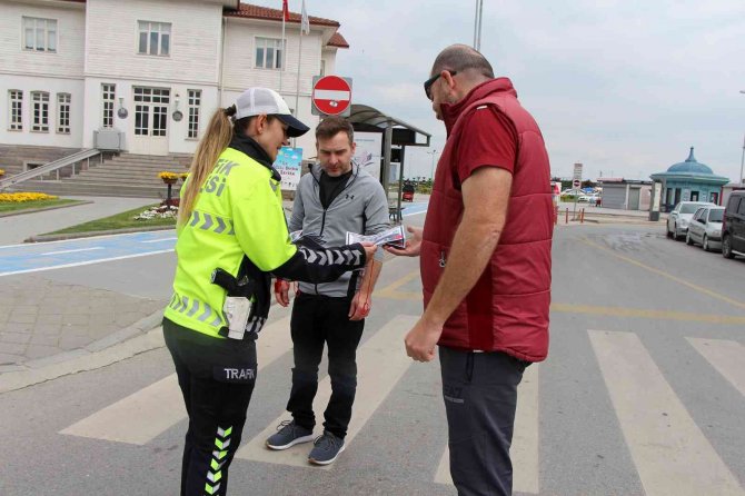Yalova’da “Yayalar İ̇çin 5 Adımda Güvenli Trafik” Etkinliği