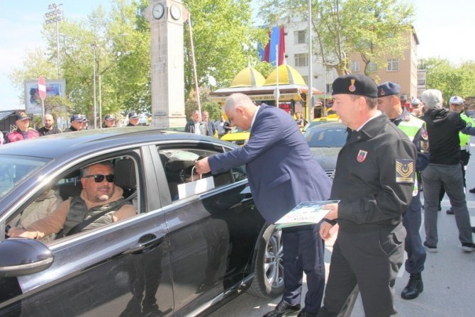 Çınarcık’ta Karayolları Trafik Haftası Etkinliği