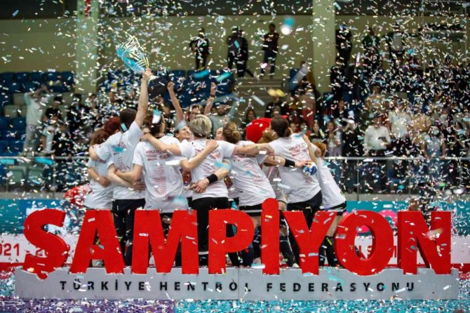 Kastamonu Belediyesi Kadınlar Türkiye Kupası Şampiyonu Oldu