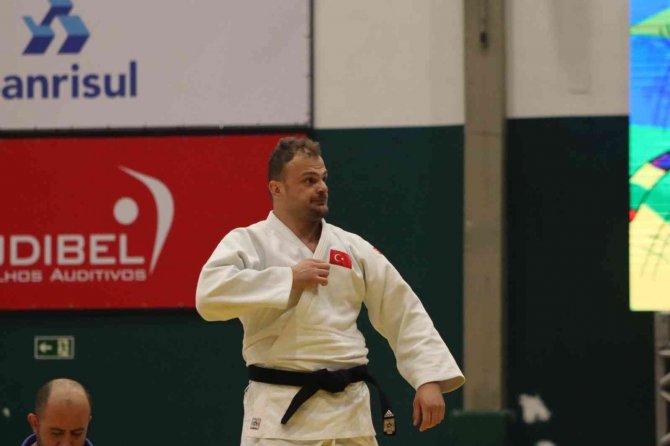 Sancaktepeli Samet’ten Olimpiyatlarda Gümüş Madalya