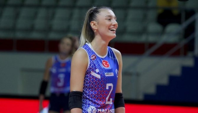 Merve Nur Öztürk Osb Teknik Koleji’nde
