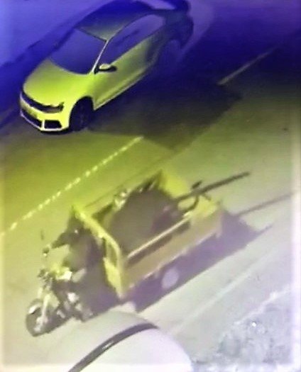 Mahallenin Tek Potasını Saniyeler İçinde Parçalayıp Böyle Çaldı