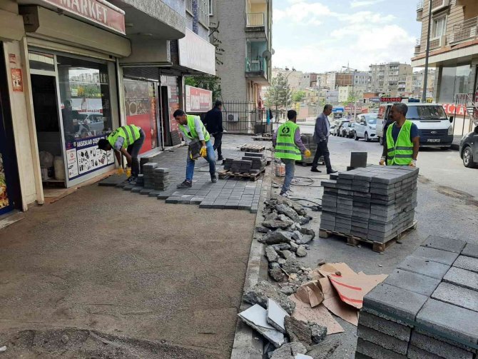 Bağlar Belediyesi, 20 Bin Nüfuslu Mahallenin Çehresi Değiştiriyor
