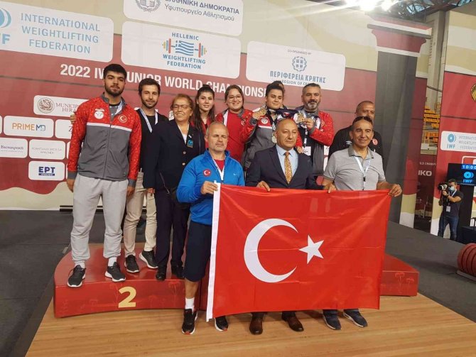 Dilara Narin, Dünya Şampiyonu Oldu