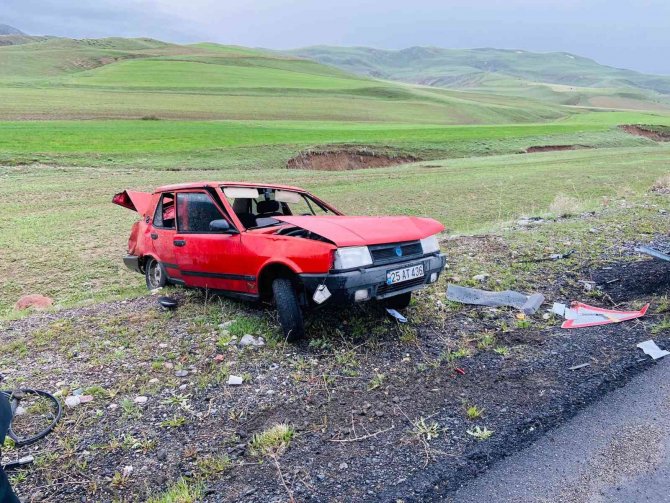 Direksiyon Hakimiyetini Kaybeden Otomobil Takla Attı