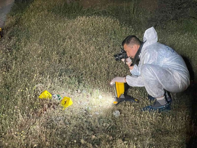 İ̇zmir’de 3 Arkadaşını Tabancayla Vurdu: 2 Ölü, 1 Yaralı