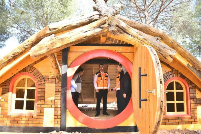 Orman Kütüphanesi Açılmak İçin Gün Sayıyor