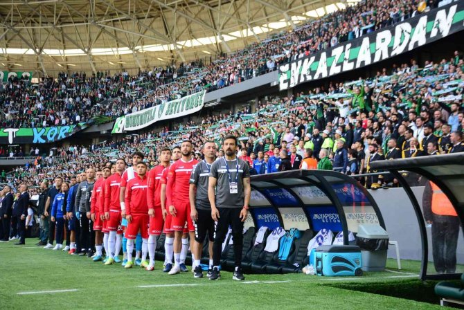 Spor Toto 1. Lig: Kocaelispor: 2 - Altınordu: 2