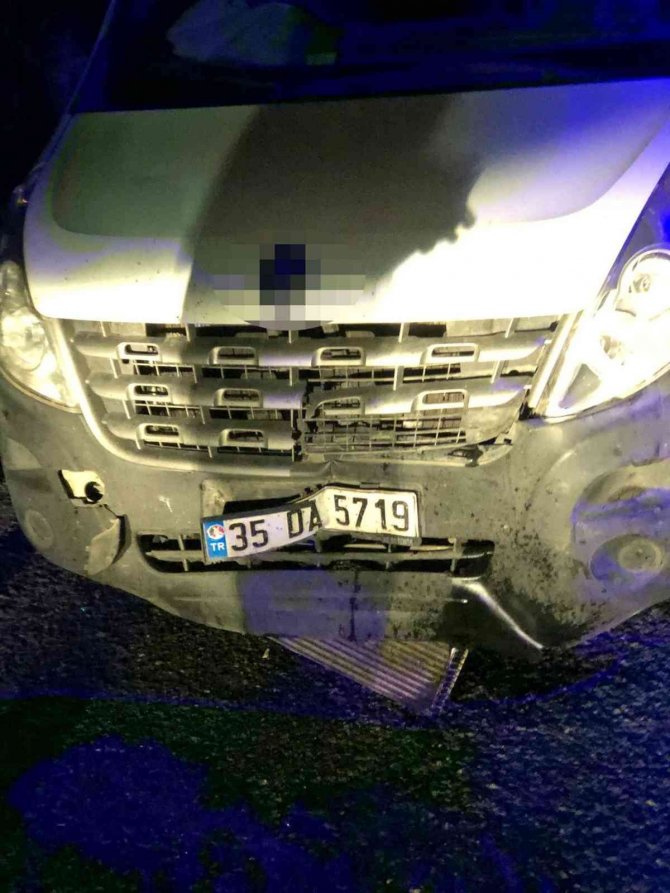 Transit İle Motosiklet Çarpıştı: 2 Yaralı