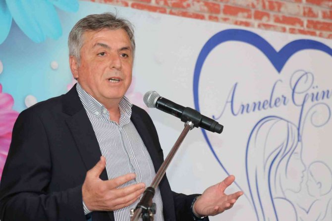 Kandilli ’De Kadınlar Anneler Gününde Doyasıya Eğlendi