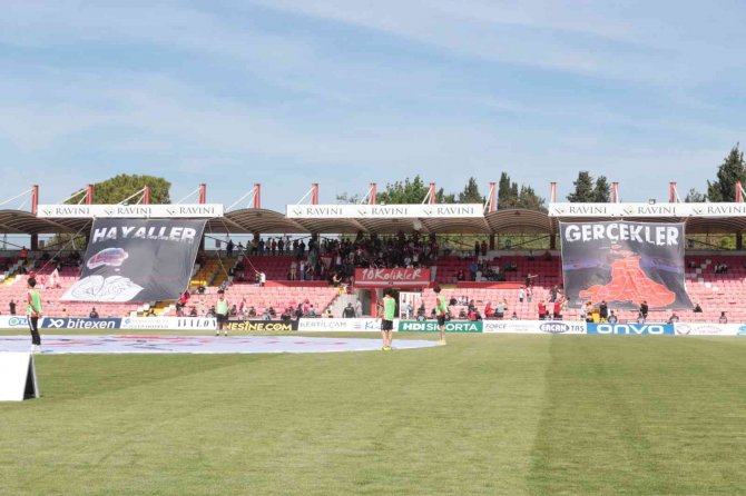 Spor Toto 1. Lig: Balıkesirspor: 1 - Bandırmaspor: 5