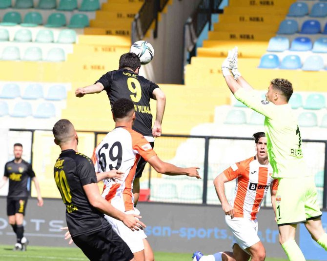 Spor Toto 1. Lig: İ̇stanbulspor: 1 - Adanaspor: 1