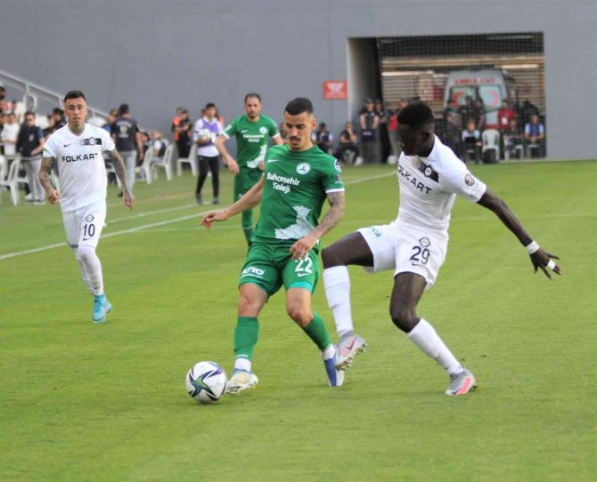 Spor Toto Süper Lig: Altay: 1 - Giresunspor: 1 (Maç Sonucu)