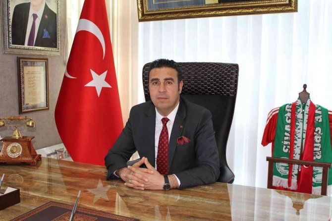 20 Yıllık Başkanlığı 20 Oyla Kaybetti